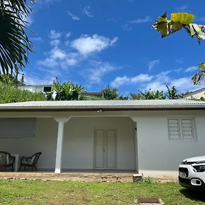 Jolie Maison Creole - Vue Sur Les Saintes Hébergement de vacances Trois-Rivières